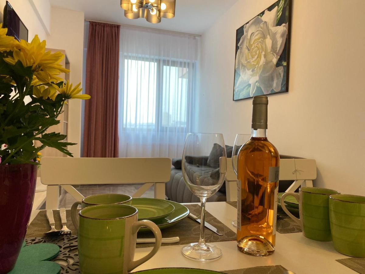 Studios & Apartments Palas By Glam Apartments Яссы Экстерьер фото