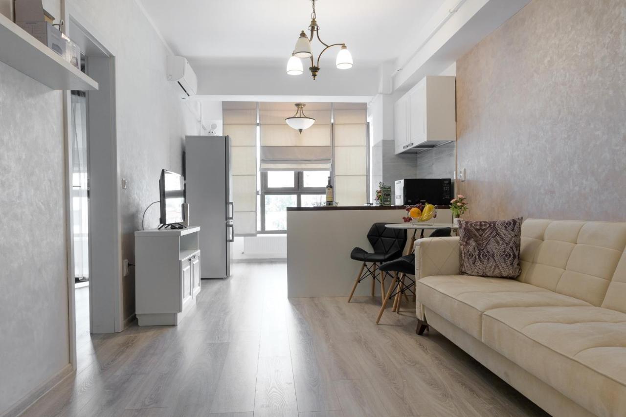 Studios & Apartments Palas By Glam Apartments Яссы Экстерьер фото