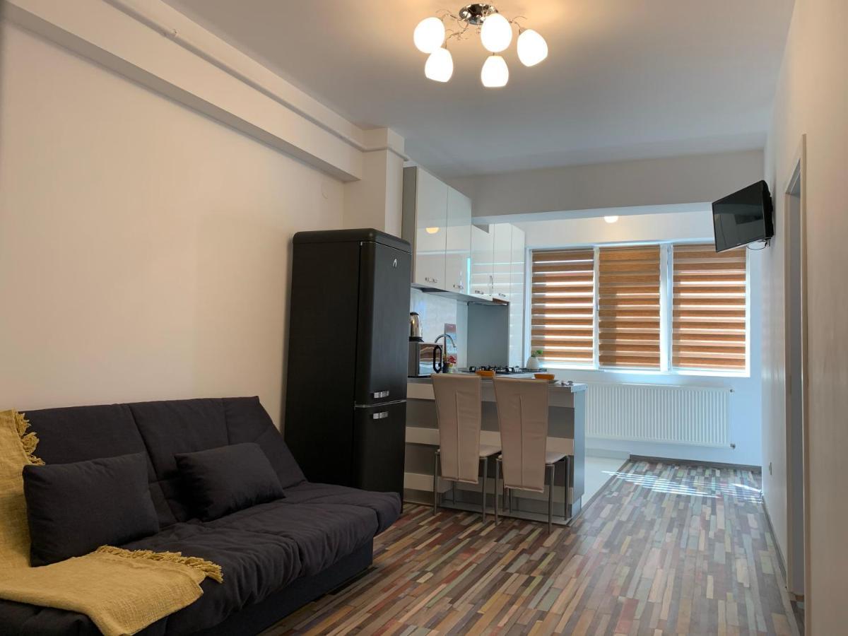 Studios & Apartments Palas By Glam Apartments Яссы Экстерьер фото