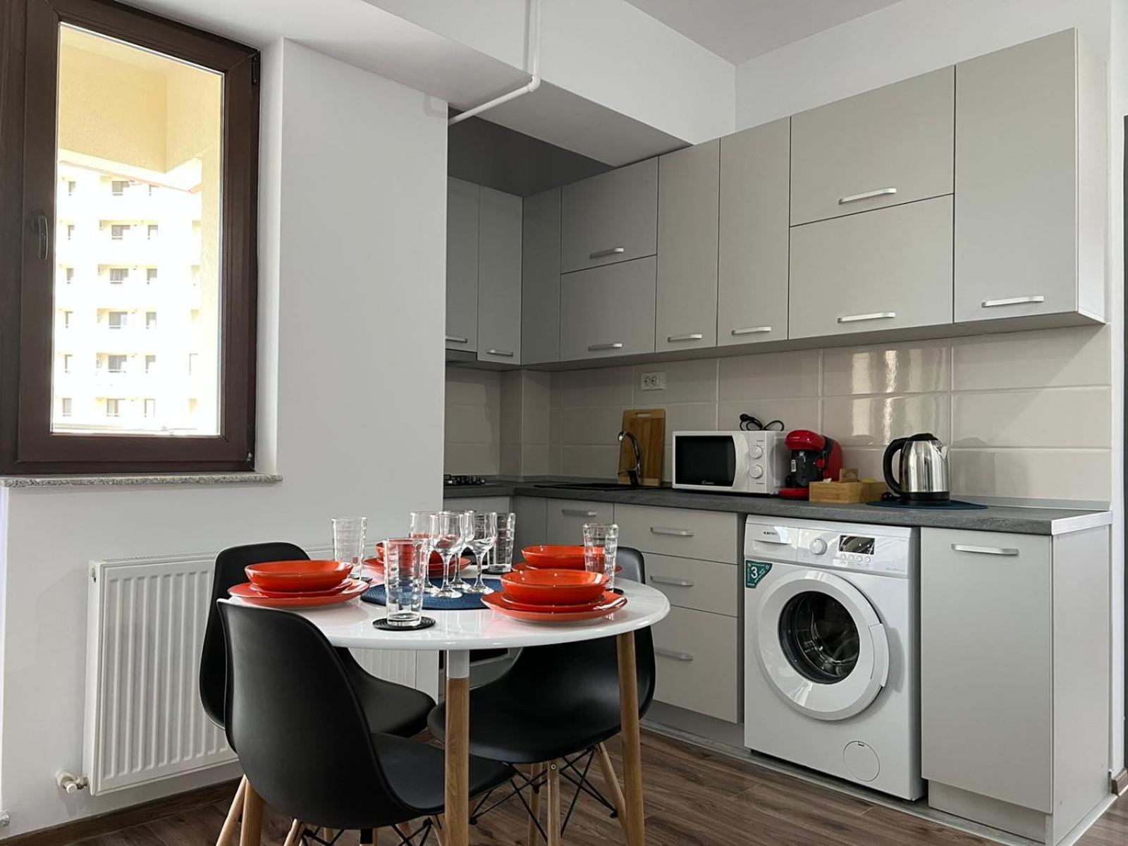 Studios & Apartments Palas By Glam Apartments Яссы Экстерьер фото