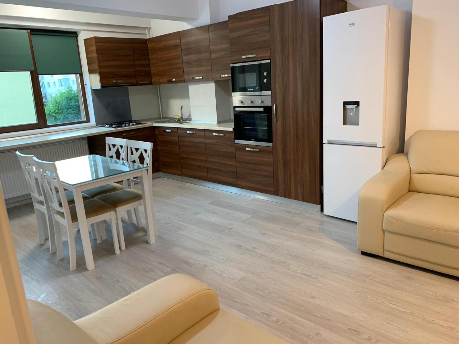 Studios & Apartments Palas By Glam Apartments Яссы Экстерьер фото