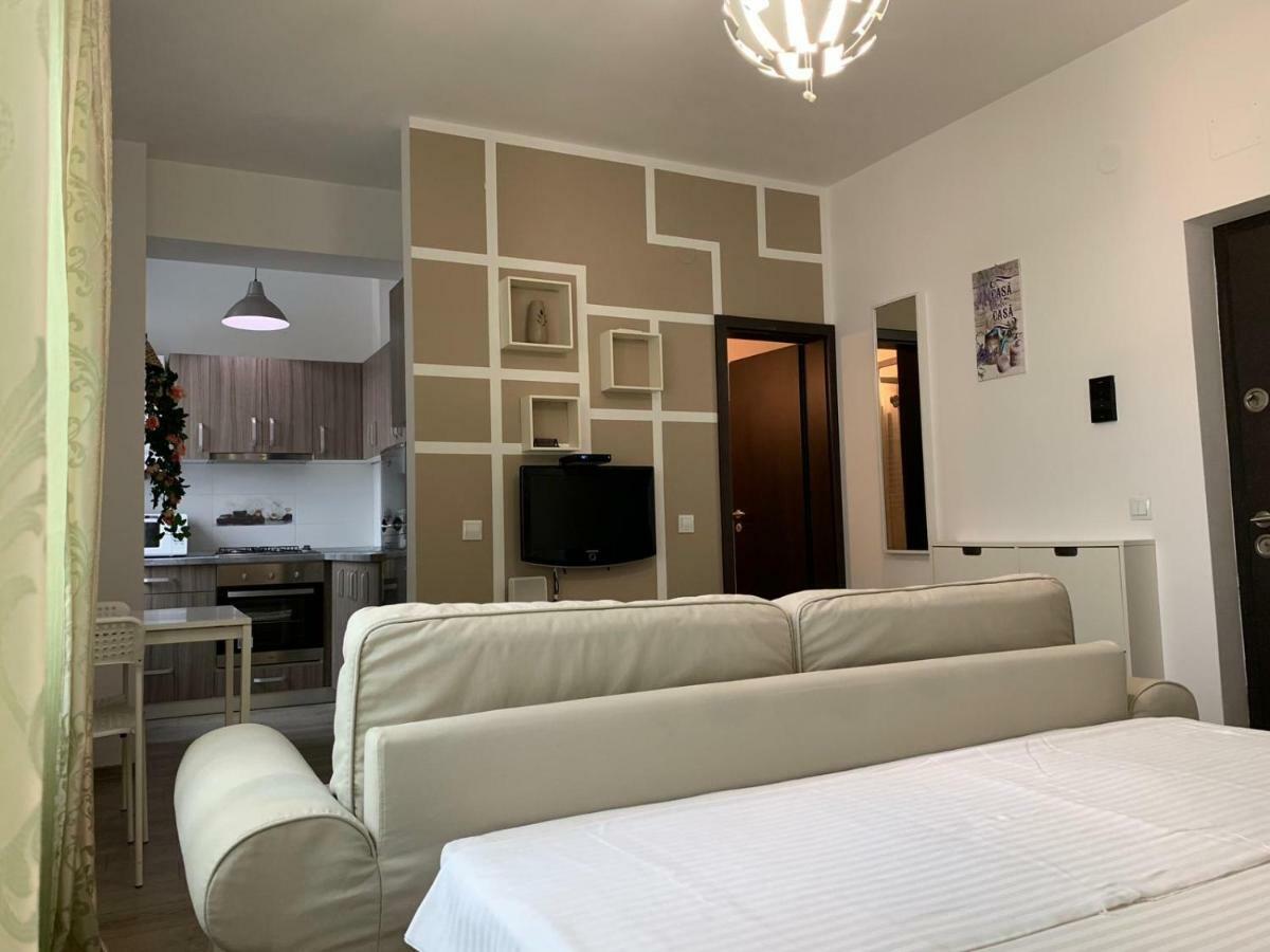 Studios & Apartments Palas By Glam Apartments Яссы Экстерьер фото